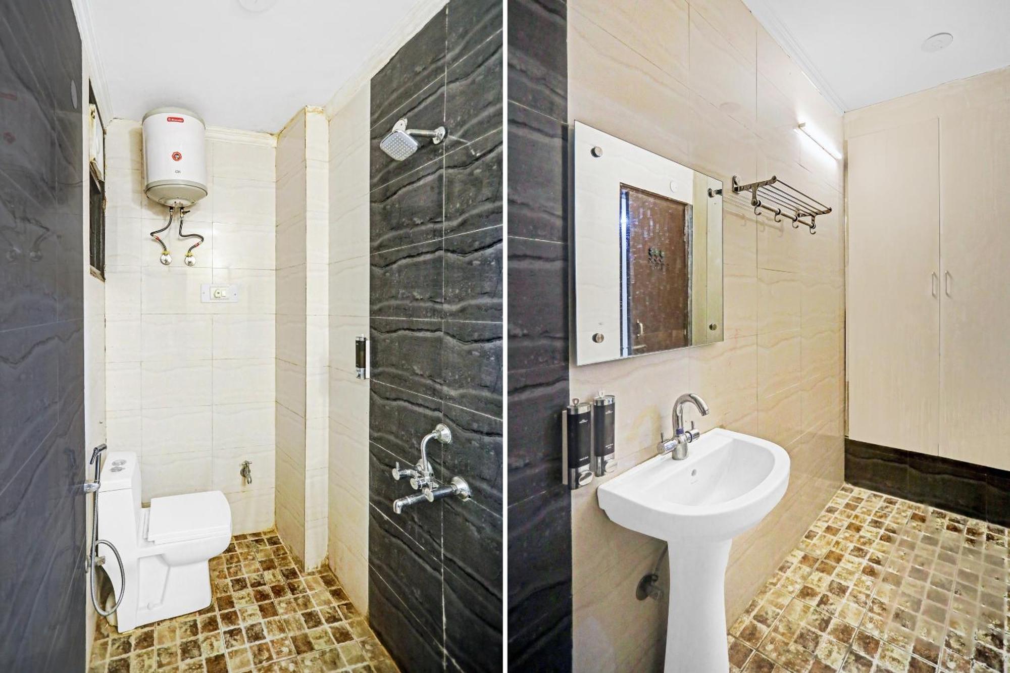 ホテル Collection O Agniv Residency Near Saket Metro ニューデリー エクステリア 写真